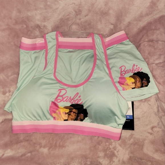 Barbie undergarments set - Picture 1 of 3